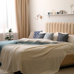 НАСТЕННЫЙ СВЕТИЛЬНИК СО СТЕКЛЯННЫМ ПЛАФОНОМ 30026/1 золото Eurosvet