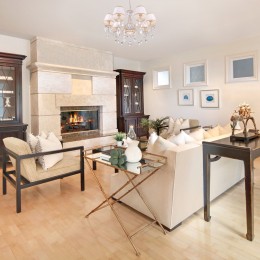 Подвесная люстра с тканевыми абажурами 3637/7 белый с золотом Eurosvet