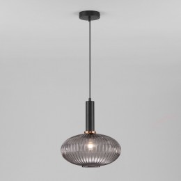 Подвесной светильник со стеклянным плафоном 50183/1 дымчатый Eurosvet