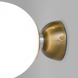 Потолочный светильник со стеклянным плафоном 30197/1 латунь Eurosvet