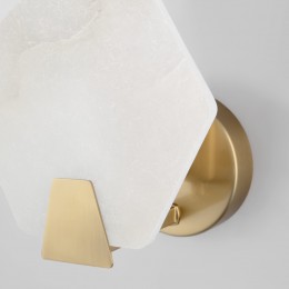 Настенный светильник с мраморным рассеивателем 60158/1 латунь Eurosvet