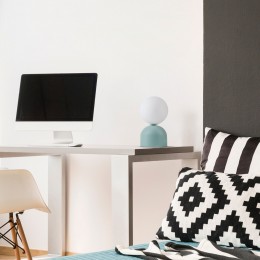 Настольный светильник со стеклянным плафоном 16039 Miki TK Lighting