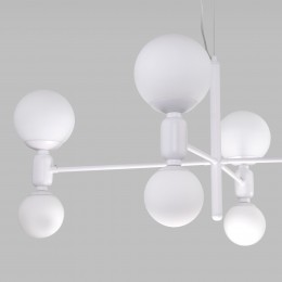 Потолочный светильник 30182/8 белый Eurosvet