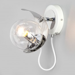 Бра со стеклянным плафоном 70110/1 белый Eurosvet