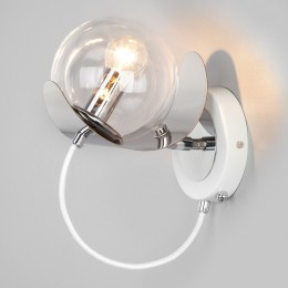 Бра со стеклянным плафоном 70110/1 белый Eurosvet