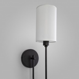 Настенный светильник с тканевым абажуром 60164/1 черный Eurosvet