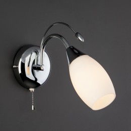 Настенный светильник со стеклянным плафоном 22080/1 хром Eurosvet