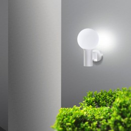 Уличный настенный светильник со стеклянным плафоном Sfera D 35126/D белый Elektrostandard