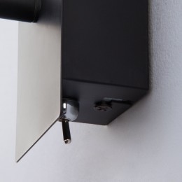 Настенный светодиодный светильник с поворотным плафоном 20066/1 LED черный/золото Eurosvet