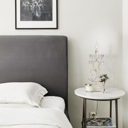 Настольный светильник с хрусталем 12205/1T белый Eurosvet