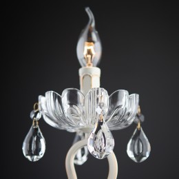 Настольный светильник с хрусталем 12205/1T белый Eurosvet