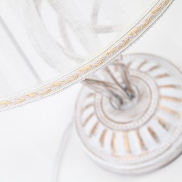 Настольный светильник с тканевым абажуром 01002/1 белый с золотом Eurosvet