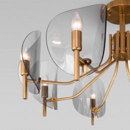 Потолочная люстра со стеклянными рассеивателями 60135/8 латунь Eurosvet