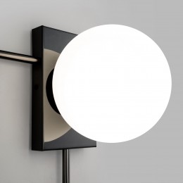 НАСТЕННЫЙ СВЕТИЛЬНИК СО СТЕКЛЯННЫМ ПЛАФОНОМ 40033/1 черный жемчуг Eurosvet