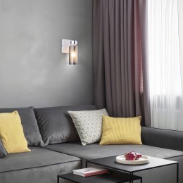 НАСТЕННЫЙ СВЕТИЛЬНИК СО СТЕКЛЯННЫМ ПЛАФОНОМ 70115/1 белый Eurosvet