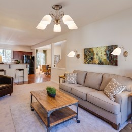 Потолочная люстра со стеклянными плафонами 30107/5 античная бронза Eurosvet