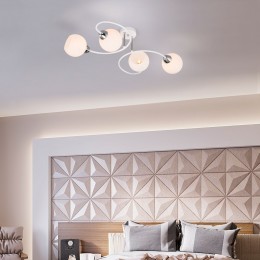 Потолочная люстра со стеклянными плафонами 30136/4 белый Eurosvet