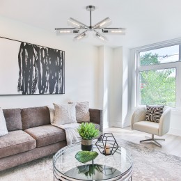 Потолочная люстра со стеклянными плафонами 70144/6 хром Eurosvet