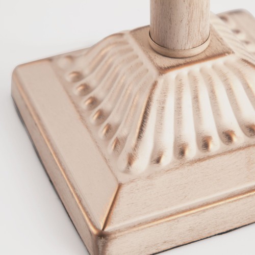 Классическая настольная лампа 01061/1 белый с золотом Eurosvet