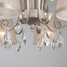 Потолочная люстра с тканевыми абажурами 60065/8 серебро Eurosvet