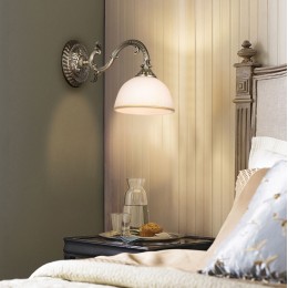 Настенный светильник со стеклянным плафоном 60106/1 античная бронза Eurosvet