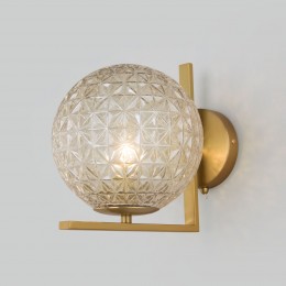 Настенный светильник со стеклянным плафоном 70131/1 латунь Eurosvet