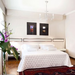 Подвесная люстра с хрусталем 60018/3 белый с золотом Eurosvet