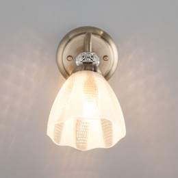 Настенный светильник со стеклянным плафоном 30155/1 античная бронза Eurosvet