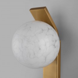 Настенный светильник со стеклянным плафоном 40019/1 Eurosvet