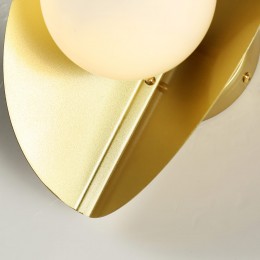 Настенный светильник 2366-1W