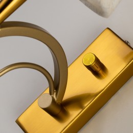 Настенный светильник 2703-1W