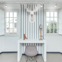 Светильник трековый однофазный трехжильный светодиодный NOVOTECH 358705