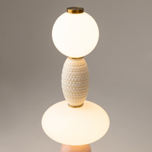 Настольный светильник Maytoni Adore MOD297TL-L24BS3K