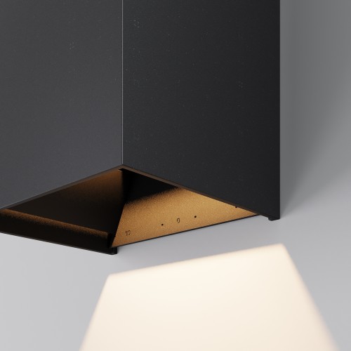 Уличный настенный светильник  Maytoni Outdoor Drape O525WL-L20B3K