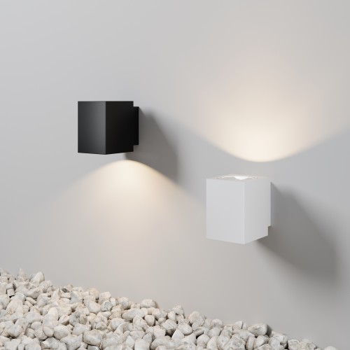 Уличный настенный светильник  Maytoni Outdoor Block O507WL-L5W3K