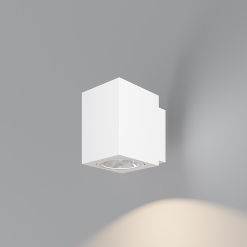 Уличный настенный светильник  Maytoni Outdoor Block O507WL-L5W3K