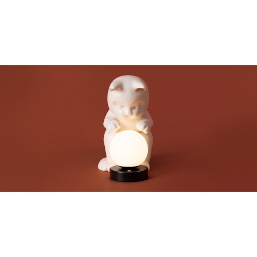 Настольный светильник Freya FR5607TL-01W